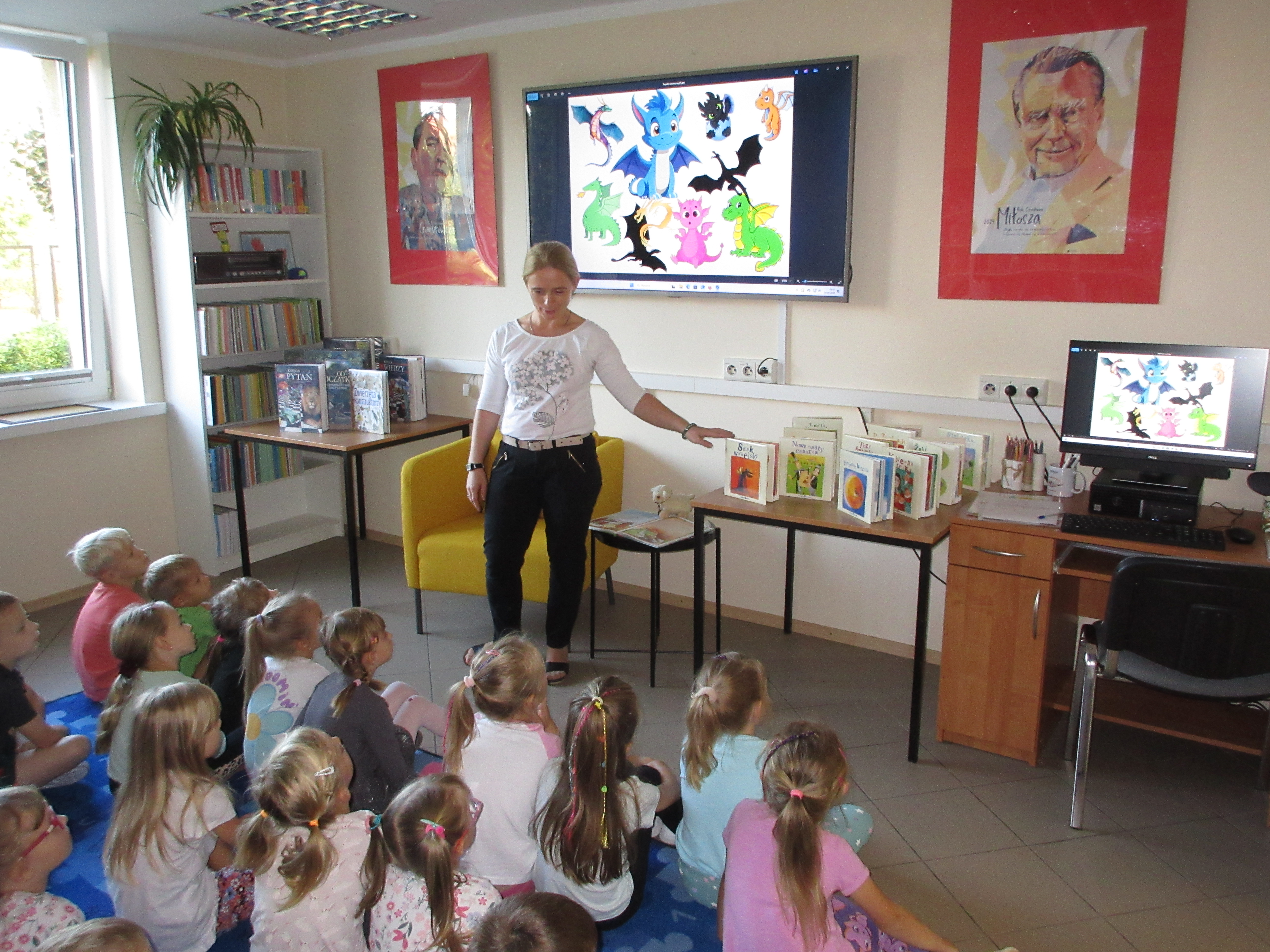 Smoki w bibliotece. Zajęcia literackie dla uczniów kl. 0 z Publicznej Szkoły Podstawowej im. Władysława Jagiełlł w Zwoleniu