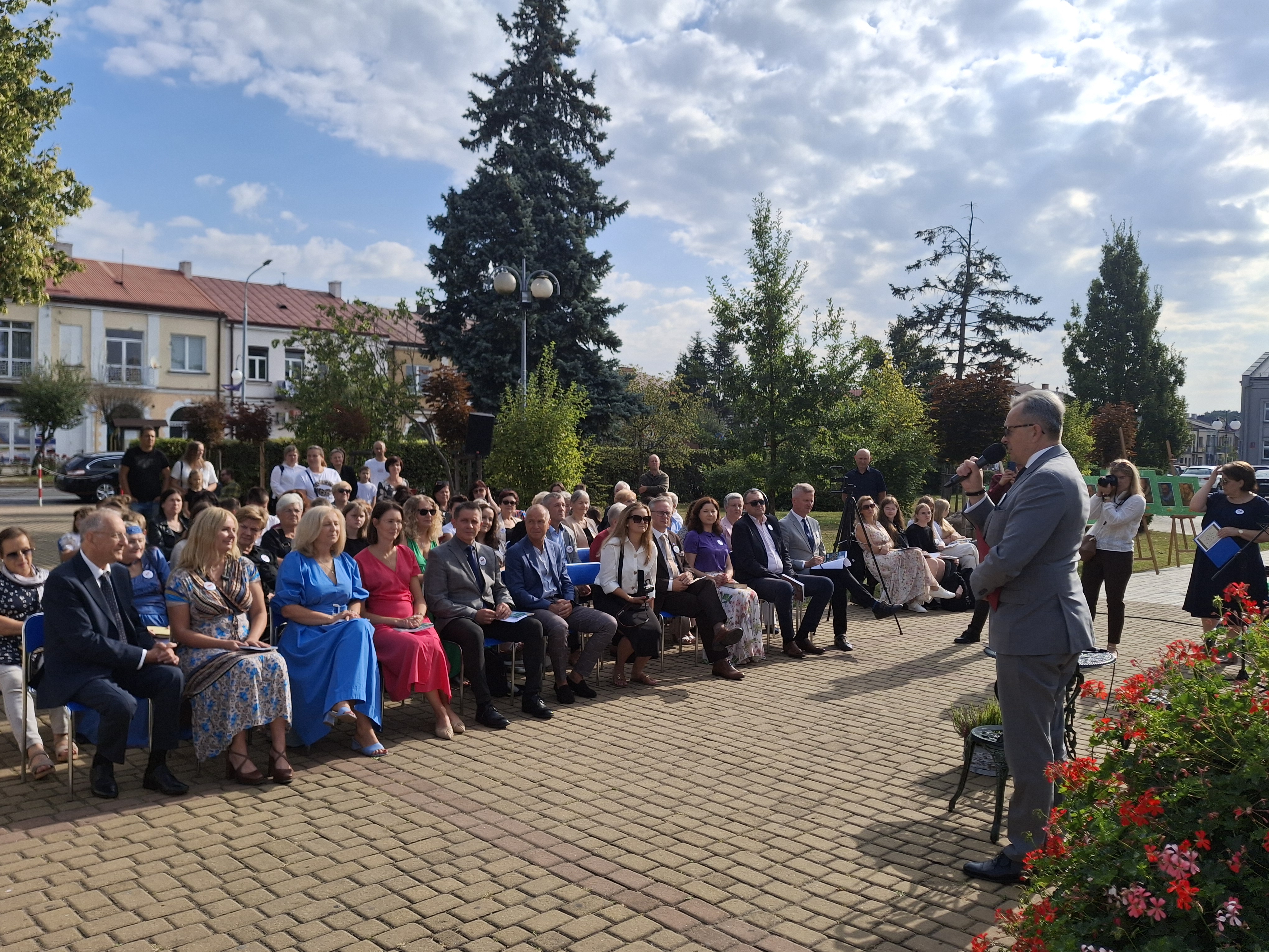 20250909_092219 Narodowe Czytanie 2025 w Zwoleniu