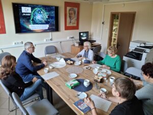 motion_photo_1753233855210329145