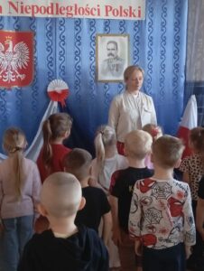 Zajęcia edukacyjne w grupie przedszkolnej Motyli z Publicznego Przedszkola Nr 1 w Zwoleniu