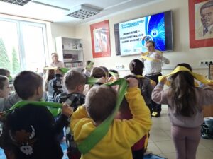 Obchody Dnia Bezpiecznego Internetu pod hasłem „Dbam o siebie – przestrzegam zasad higieny cyfrowej” w Bibliotece Pedagogicznej w Radomiu Filia w Zwoleniu